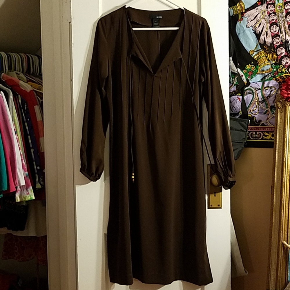 Brown long sleeve lightweight retro style dress